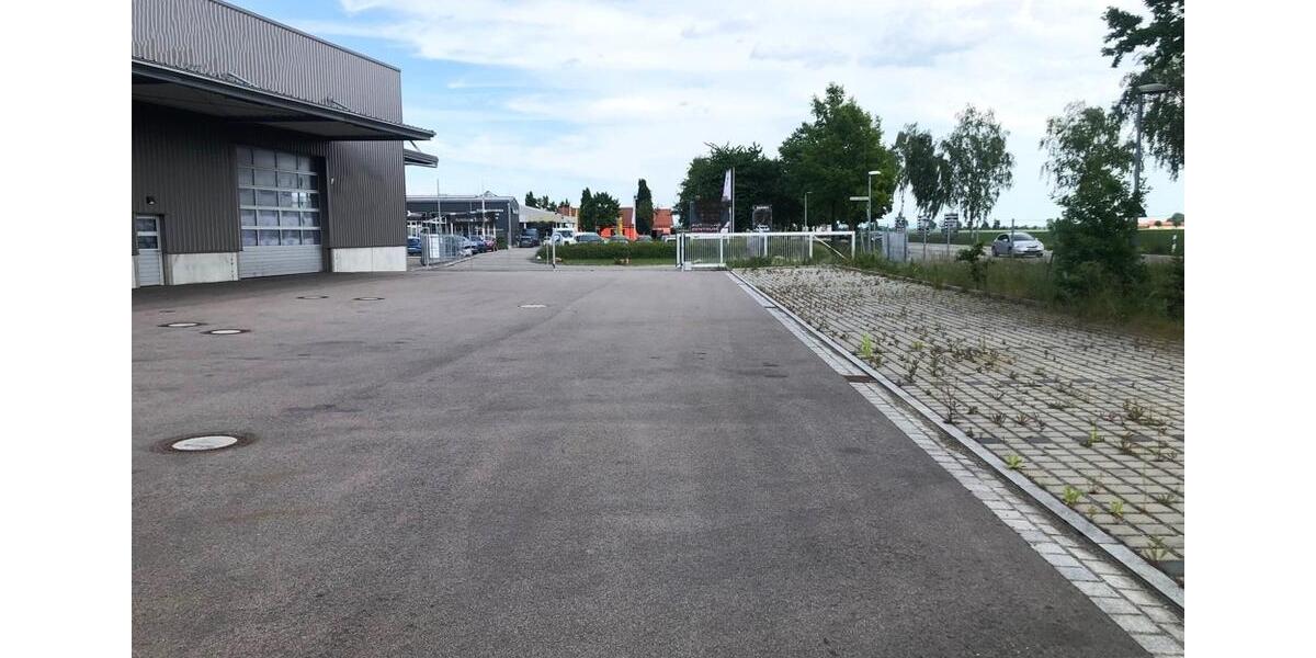 Gewerbeobjekt Neutraubling - 2.500&euro; | Angebot:25379898