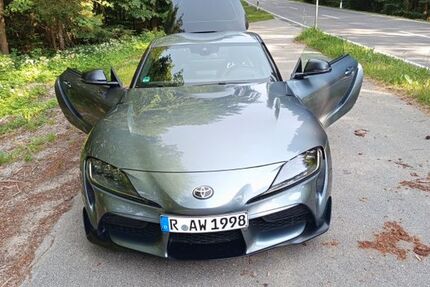 Toyota Supra 95.000 km 42.490 &euro; Zeitlarn 93197