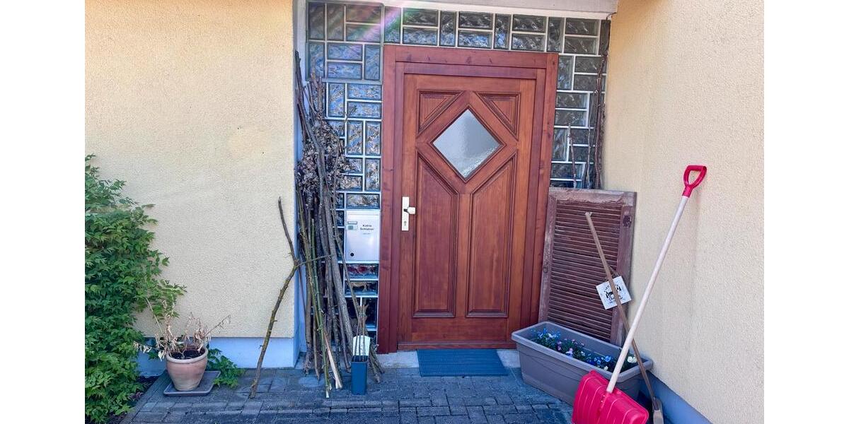 Erdgeschoßwohnung Zeitlarn - 3 Zimmer, 88 m&sup2;, 220.000&euro; | Angebot:26367752
