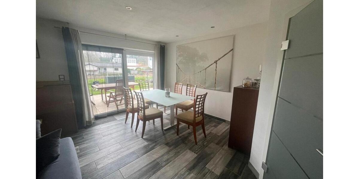 Erdgeschoßwohnung Kallmünz - 4 Zimmer, 143 m&sup2;, 1.250&euro; | Angebot:26396940