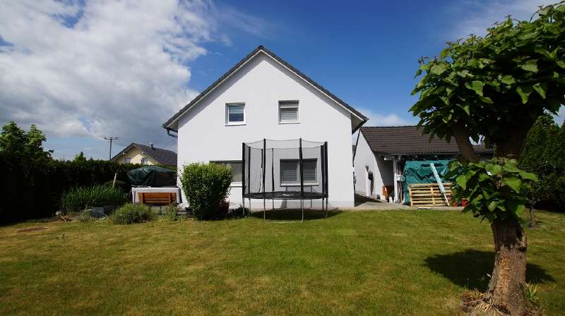 Haus zum Mieten in Rain 1.200 € 130 m²
