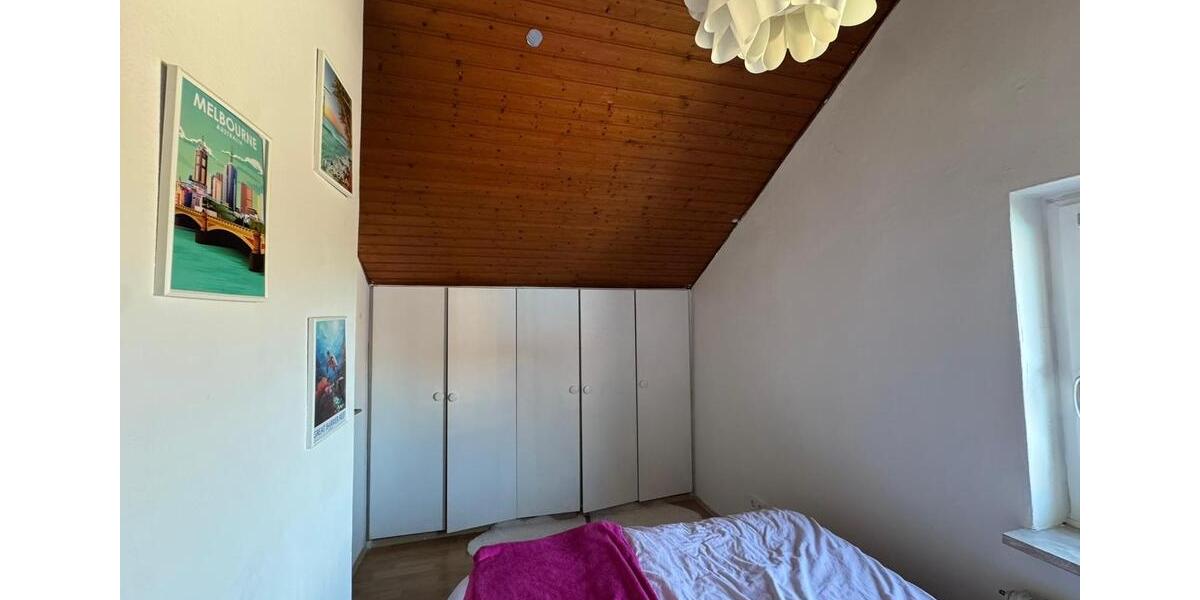 Dachgeschoßwohnung Regensburg Galgenberg - 2 Zimmer, 50 m&sup2;, 800&euro; | Angebot:26407134