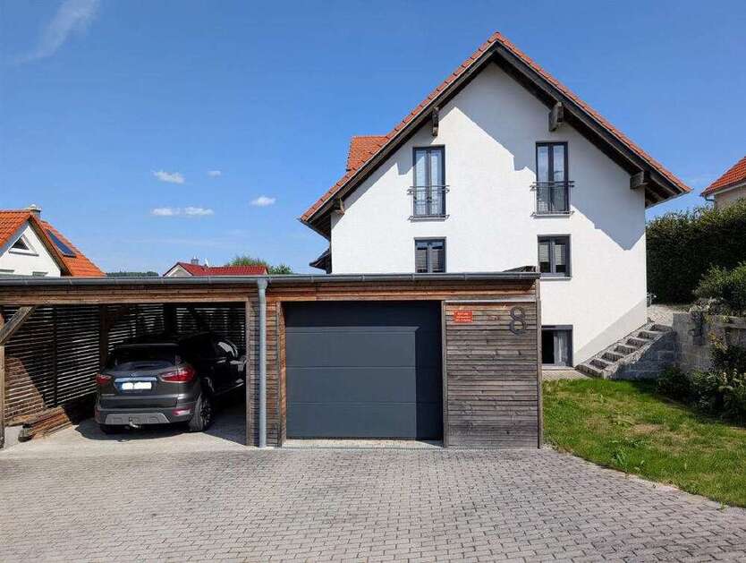 Haus zum Kaufen in Wenzenbach 690.000 € 125 m²