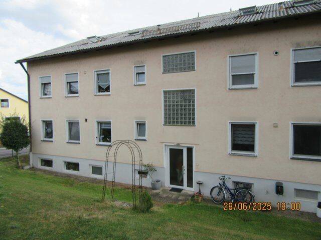 Terrassenwohnung Lappersdorf - 4 Zimmer, 399.000&euro; | Angebot:25704408