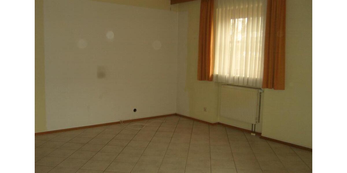 Hochparterre Kelheim - 3 Zimmer, 86 m&sup2;, 295.000&euro; | Angebot:26148678