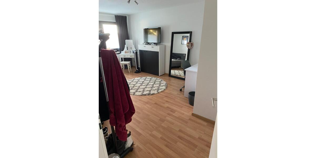 Uninahe 3-Zimmer-Wohnung zur Gründung einer WG ab 01.04.26 3 zimmer