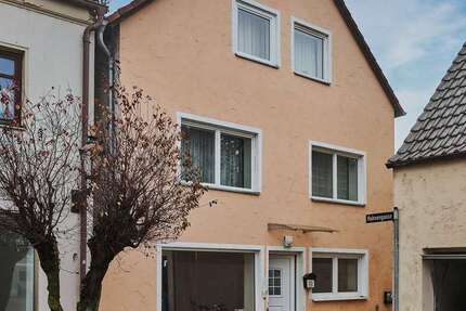 Haus zum Kaufen in Geiselhöring 300.000 € 221.83 m² 6 zimmer