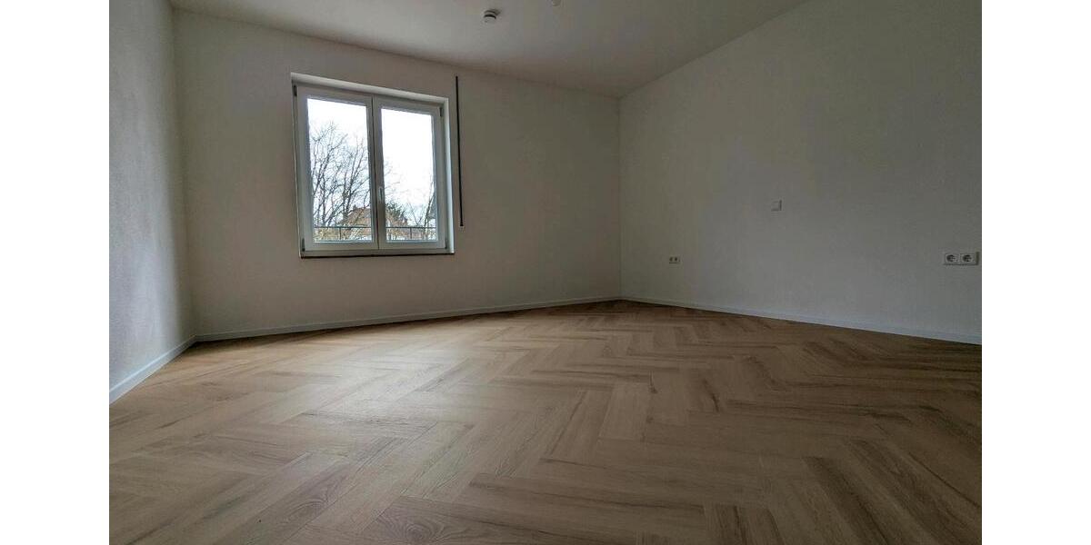 Etagenwohnung Regensburg Gallingkofen - 3 Zimmer, 84 m&sup2;, 1.320&euro; | Angebot:25650936
