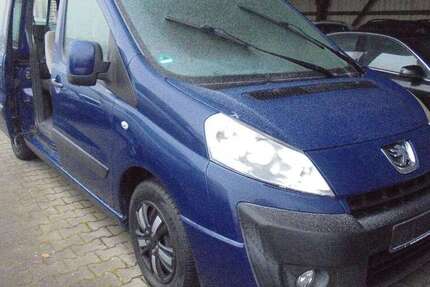 Peugeot Expert 272.920 km 4.299 &euro; Regensburg 93055