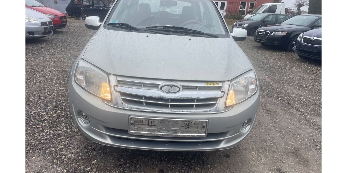 Lada Granta 211.000 km 700 &euro; Abensberg 93326