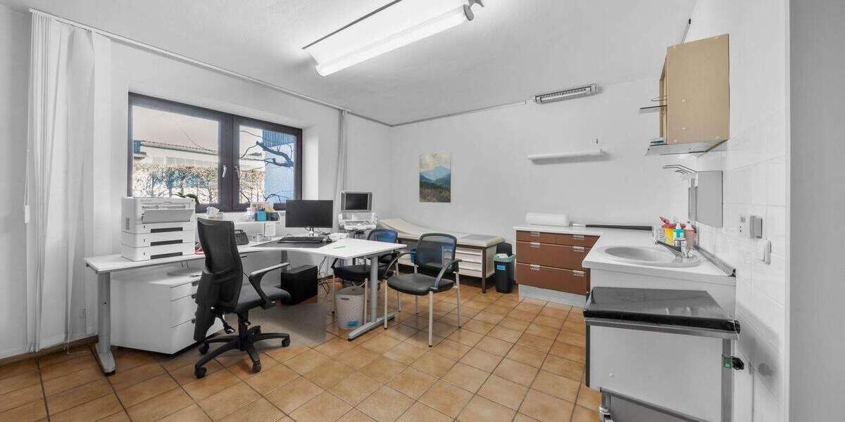 Gewerbeobjekt Rain - 5 Zimmer, 135 m&sup2;, 1.080&euro; | Angebot:25800184