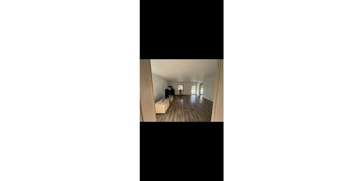 Hochparterre Brennberg Zumhof - 3 Zimmer, 70 m&sup2;, 650&euro; | Angebot:26335450