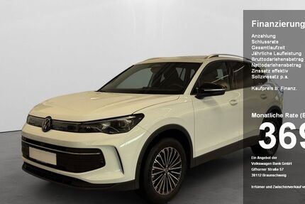 VW Tiguan 18.000 km 42.850 &euro; Regensburg 93055