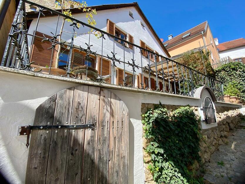 Kleines Haus in ruhiger Lage. Wohlfühlen im Herzen von Laaber!