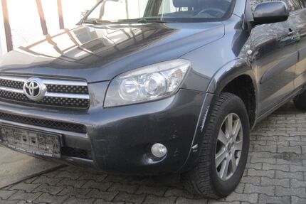 Toyota RAV 4 248.000 km 4.950 &euro; Mallersdorf-Pfaffenberg 84066