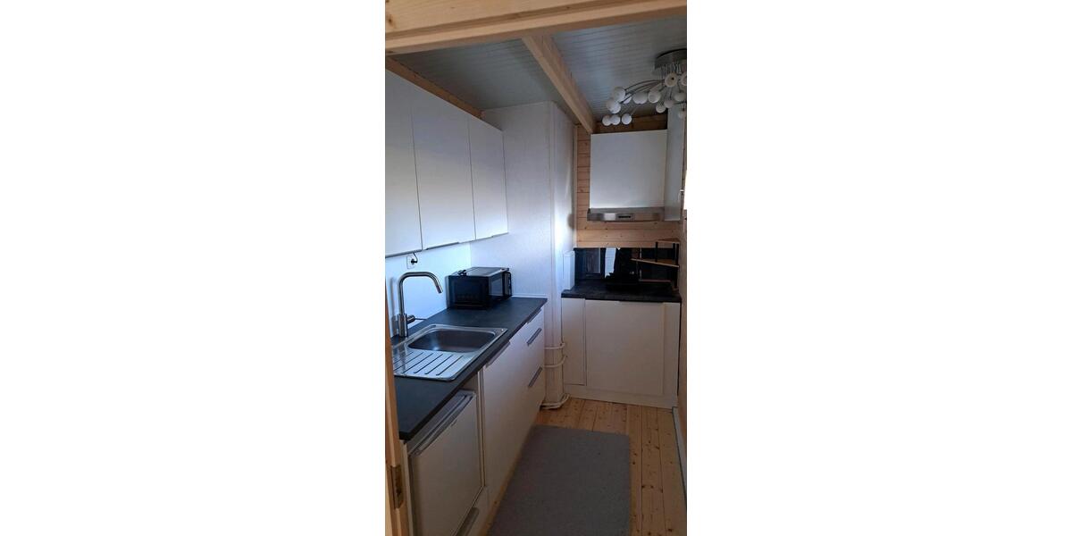 Erdgeschoßwohnung Nittendorf - 1 Zimmer, 26 m&sup2;, 499&euro; | Angebot:26396926