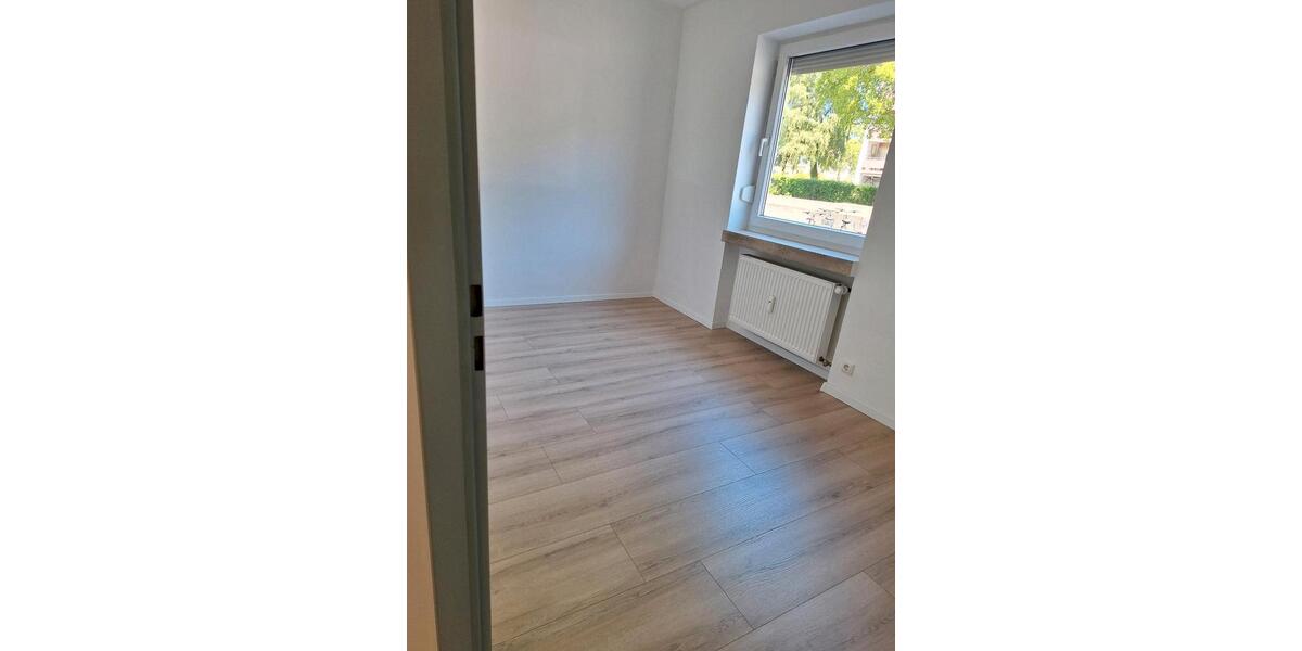 Erdgeschoßwohnung Regensburg Konradsiedlung - 3 Zimmer, 78 m&sup2;, 270.000&euro; | Angebot:26749806