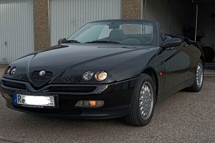 Alfa Romeo Spider 103.000 km 4.900 &euro; Regensburg 93051