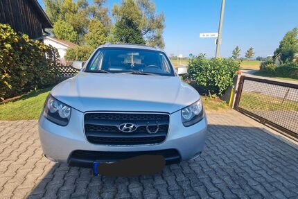 Hyundai SANTA FE 180.000 km 7.350 &euro; Regensburg 93059