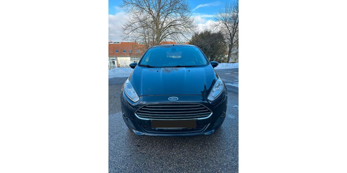 Ford Fiesta 127.049 km 7.999 &euro; Regensburg 93057