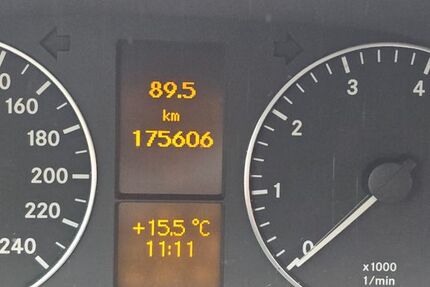 Mercedes-Benz A 160 176.000 km 1.299 &euro; Regensburg 93053