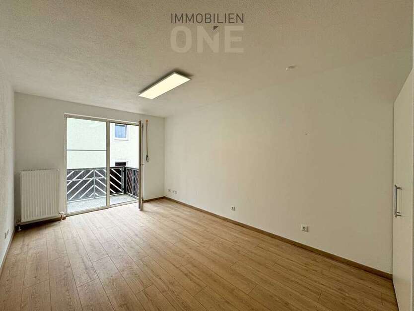 Wohnung zum Mieten in Regensburg Gallingkofen 450 € 25.4 m²
