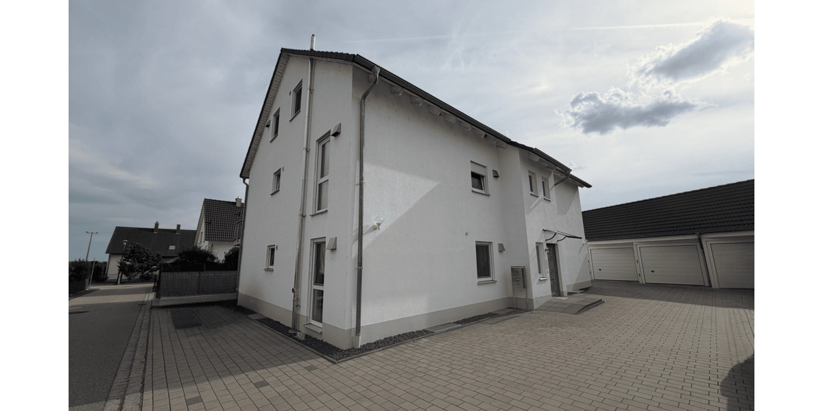 Etagenwohnung Maxhütte-Haidhof Leonberg - 3 Zimmer, 80 m&sup2;, 269.500&euro; | Angebot:26881896