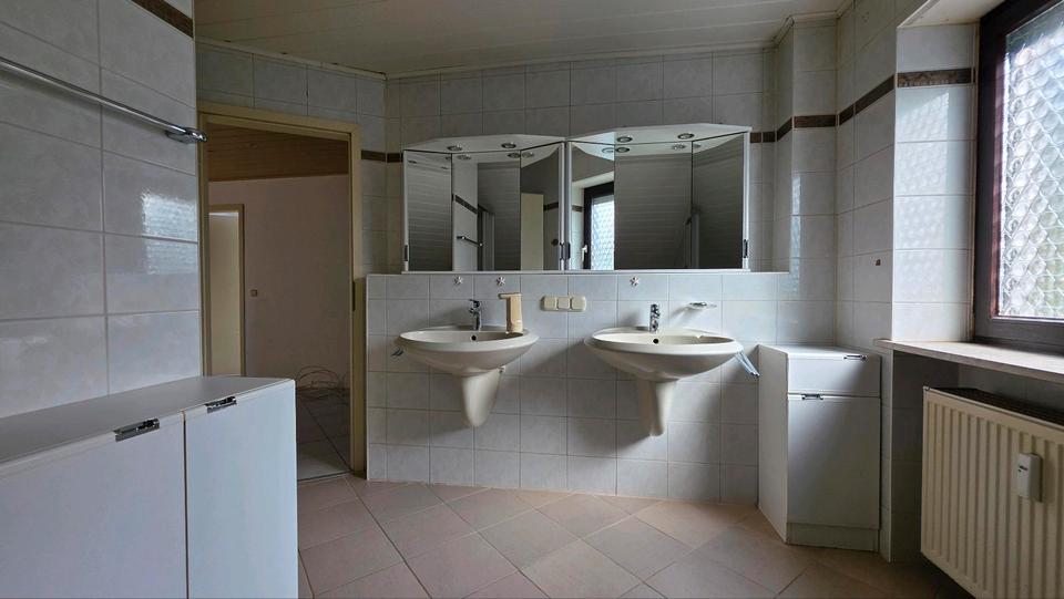 Dachgeschoßwohnung Regensburg Brandlberg - 4 Zimmer, 84 m&sup2;, 1.050&euro; | Angebot:26502768