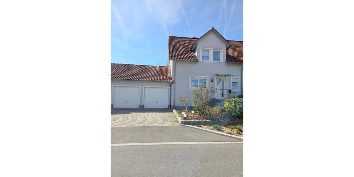 Doppelhaushälfte Teublitz - 5 Zimmer, 179 m&sup2;, 465.000&euro; | Angebot:26171101