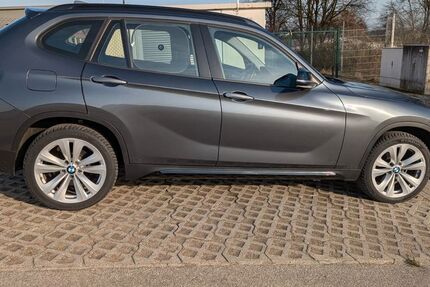 BMW X1 185.000 km 11.000 &euro; Abensberg 93326