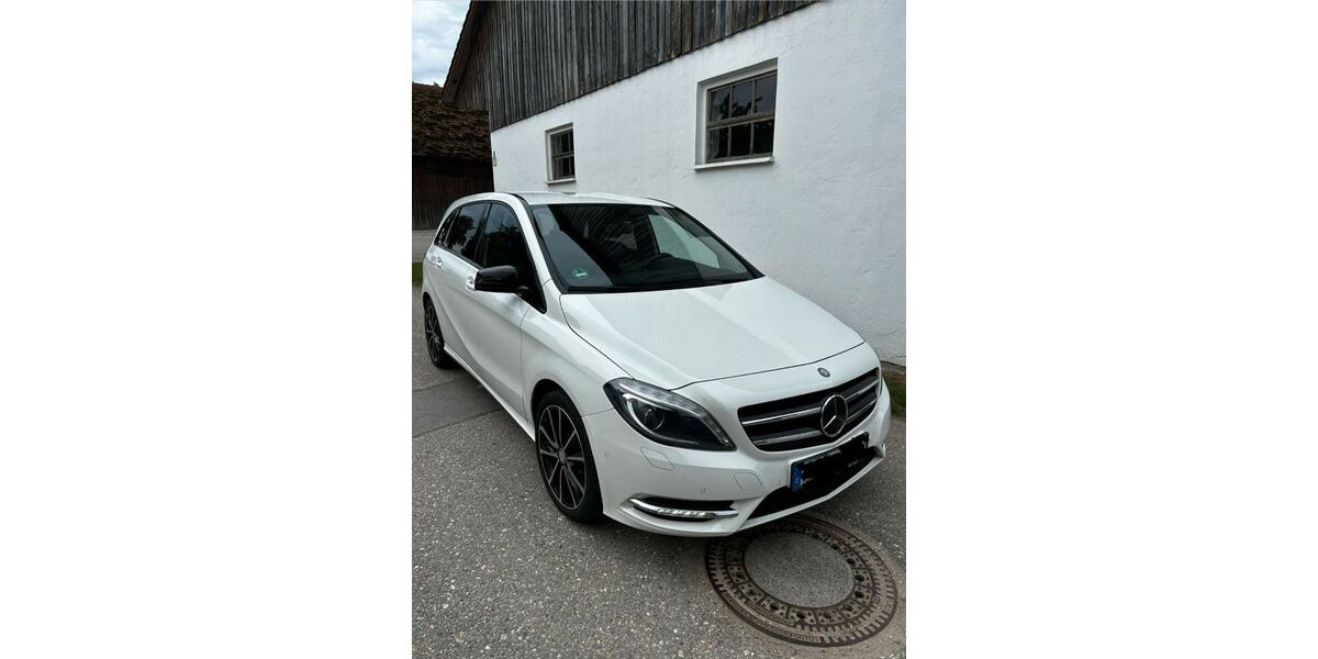 Mercedes-Benz B 180 119.800 km 9.490 &euro; Pfatter 93102