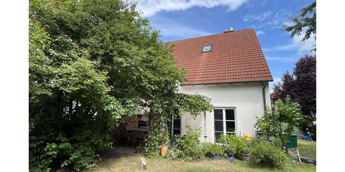 Einfamilienhaus Neutraubling - 5 Zimmer, 147 m&sup2;, 760.000&euro; | Angebot:23501783
