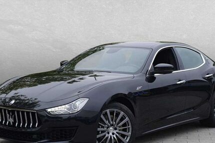 Maserati Ghibli 1.550 km 67.499 &euro; Regensburg 93059