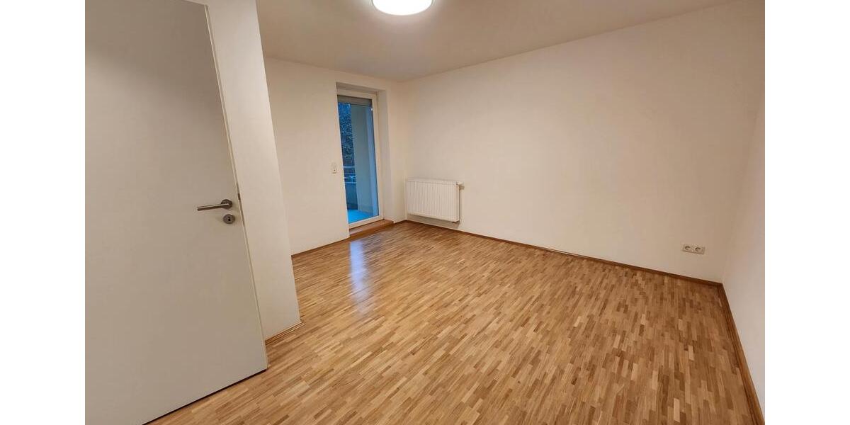 Etagenwohnung Regensburg Ganghofersiedlung - 3 Zimmer, 73 m&sup2;, 1.250&euro; | Angebot:26688633