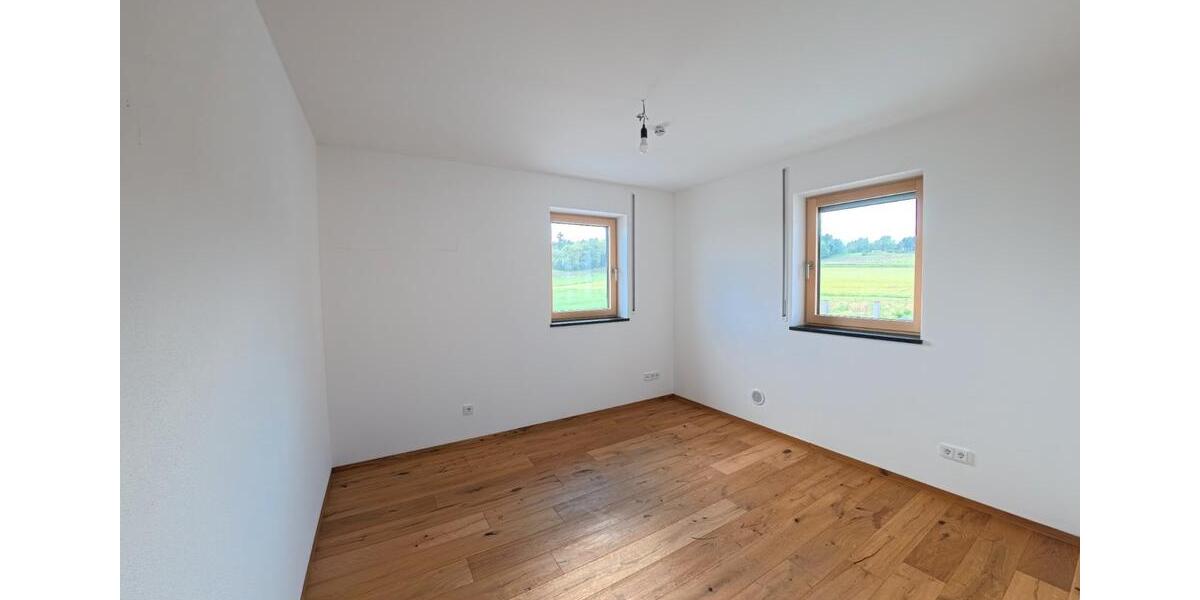 Etagenwohnung Geiselhöring - 3 Zimmer, 104 m&sup2;, 1.000&euro; | Angebot:26604796