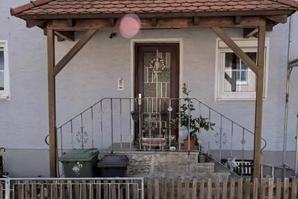 Wohnung Lappersdorf - 5 Zimmer, 85 m&sup2;, 1.500&euro; | Angebot:26133069