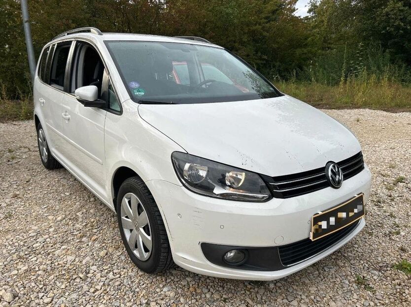 VW Touran 159.630 km 5.490 € Langquaid 84085