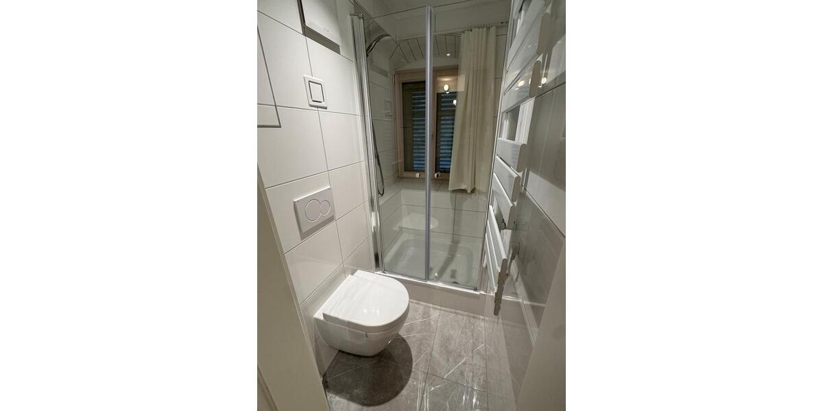 Wohnung mitten in Regensburg, möbliert, EBK inkl., 25qm! 2 zimmer