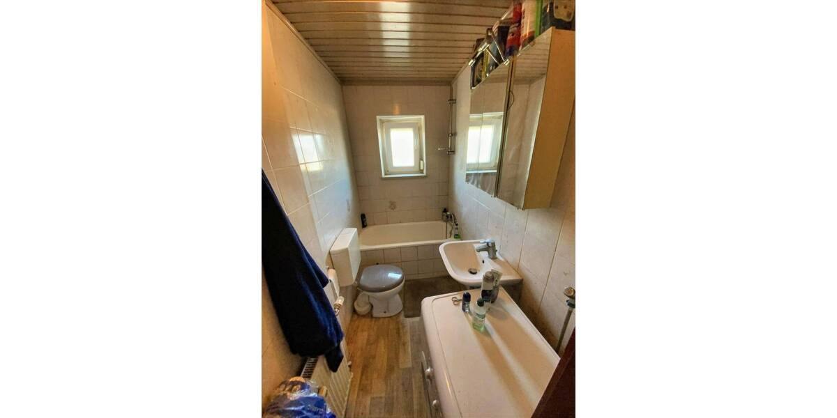 Etagenwohnung Maxhütte-Haidhof Maxhütte - 2 Zimmer, 54 m&sup2;, 110.000&euro; | Angebot:26218185