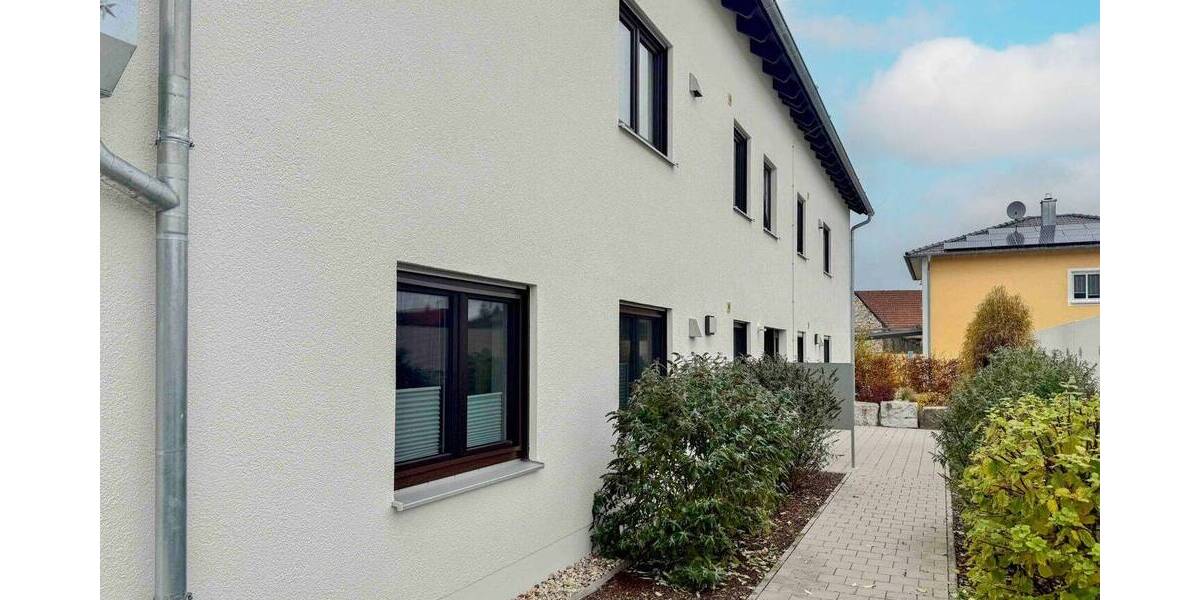 Etagenwohnung Teublitz Saltendorf - 3 Zimmer, 76 m&sup2;, 348.000&euro; | Angebot:26642636