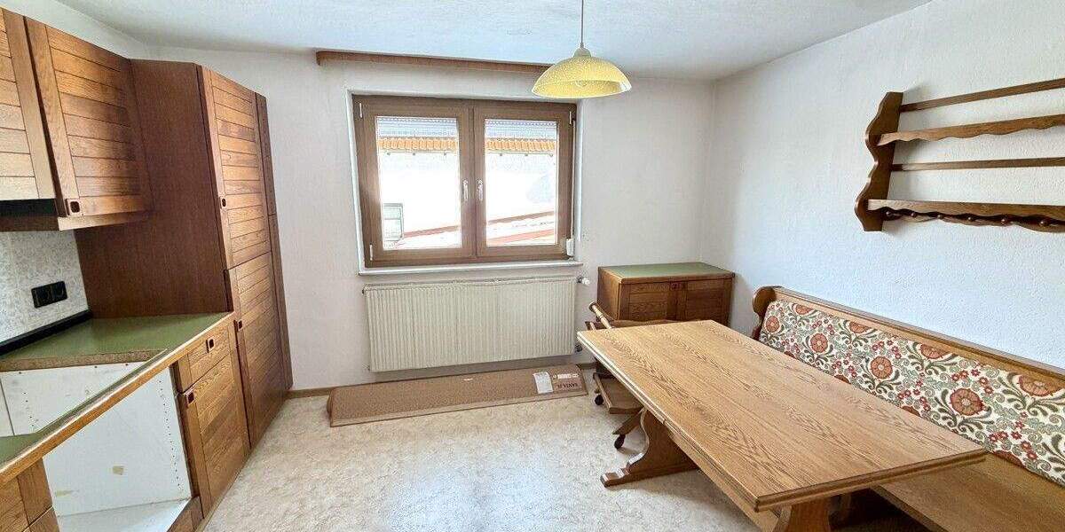 Mehrfamilienhaus, Wohnhaus Regensburg Brandlberg-Keilberg - 8 Zimmer, 183 m&sup2;, 475.000&euro; | Angebot:25702701