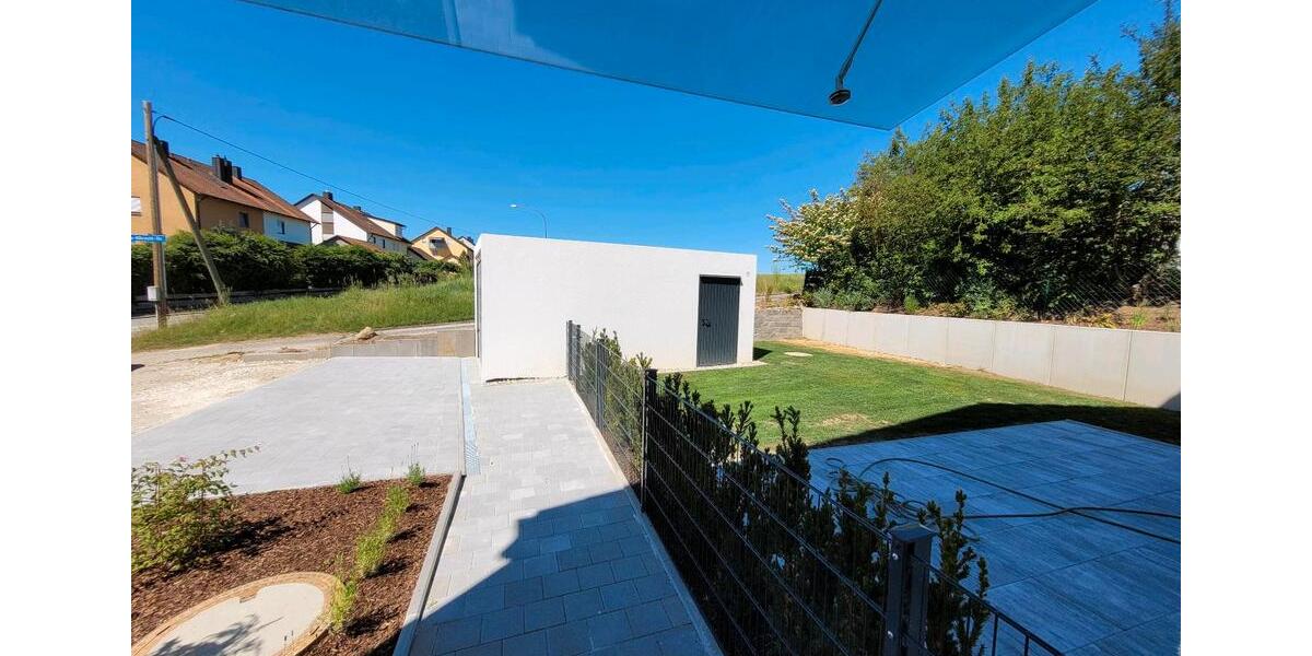 Doppelhaushälfte Obertraubling - 6 Zimmer, 141 m&sup2;, 699.000&euro; | Angebot:26750598