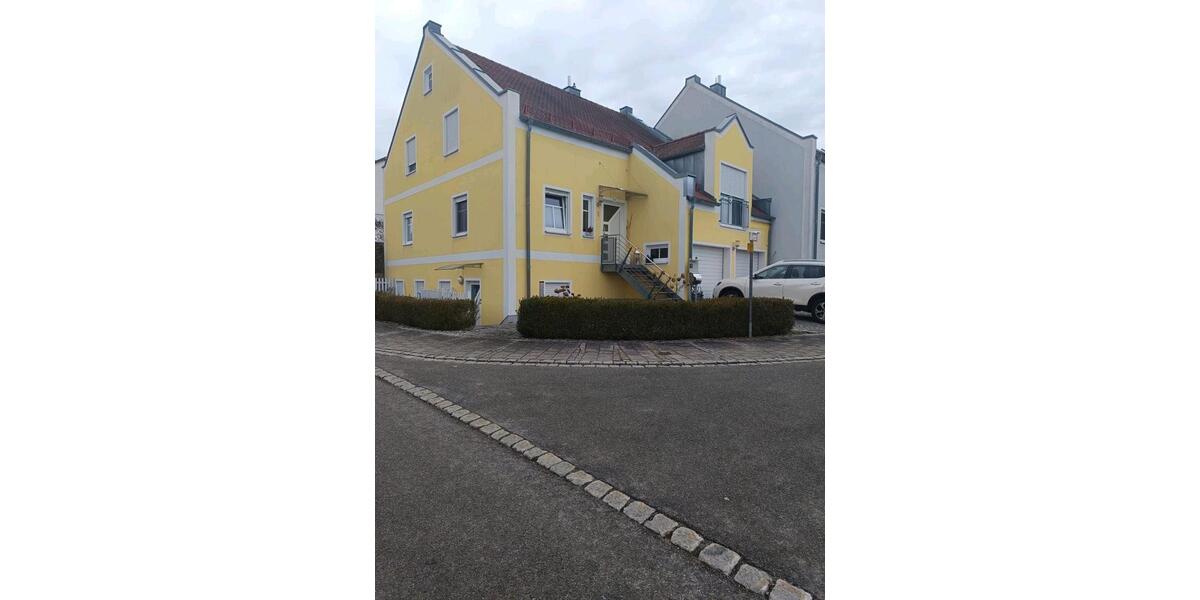 Doppelhaushälfte Maxhütte-Haidhof Haidhof - 8 Zimmer, 210 m&sup2;, 1.850&euro; | Angebot:25831957