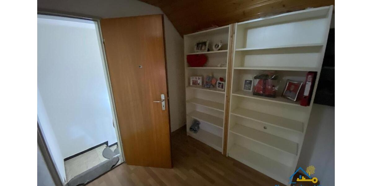 Reihenhaus Schierling - 5 Zimmer, 140 m&sup2;, 1.250&euro; | Angebot:24715186