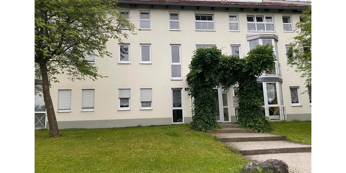 Dachgeschoßwohnung Regensburg Gallingkofen - 2 Zimmer, 44 m&sup2;, 240.000&euro; | Angebot:25977190