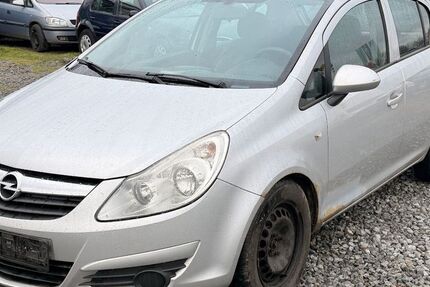 Opel Corsa 336.000 km 600 € Obertraubling 93083