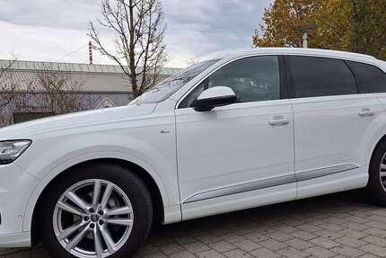 Audi Q7 160.000 km 32.950 &euro; Burglengenfeld 93133