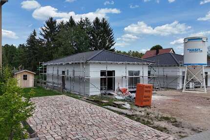 Haus Teublitz - 4 Zimmer, 109 m&sup2;, 575.000&euro; | Angebot:26905599
