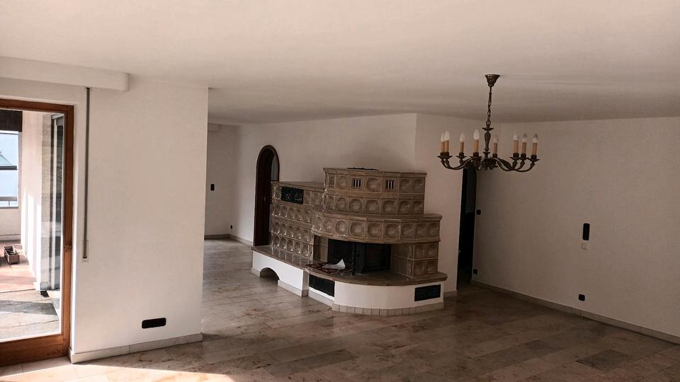 Etagenwohnung Regenstauf - 3 Zimmer, 120 m&sup2;, 1.300&euro; | Angebot:26357909