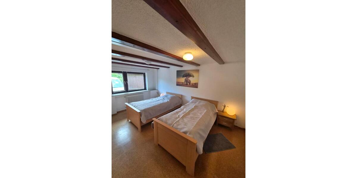 Erdgeschoßwohnung Bad Abbach - 2 Zimmer, 45 m&sup2;, 60&euro; | Angebot:26651982